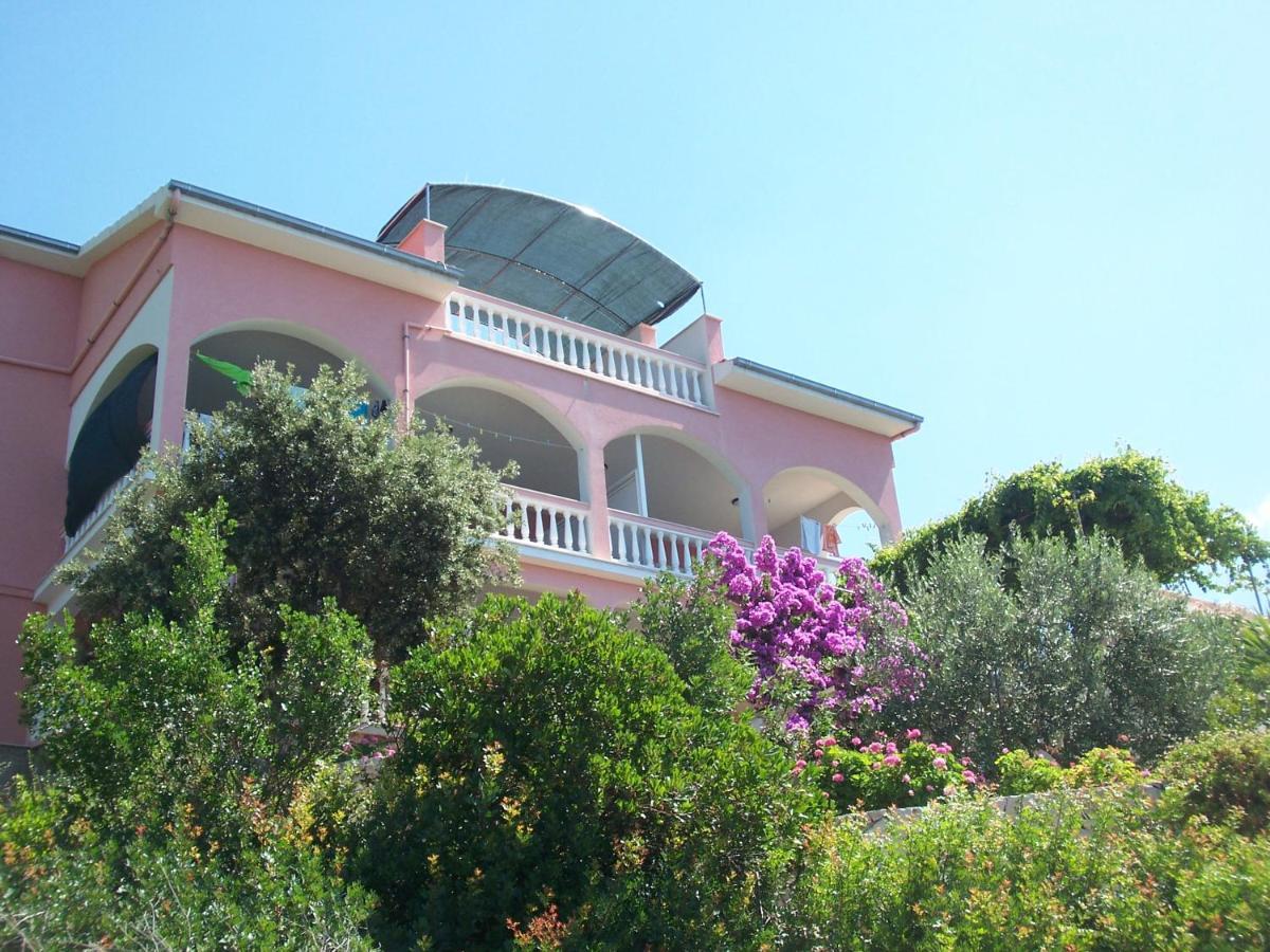 פריזבה Apartments Maskovic Karbuni מראה חיצוני תמונה